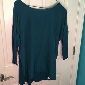 Dark turquoise top